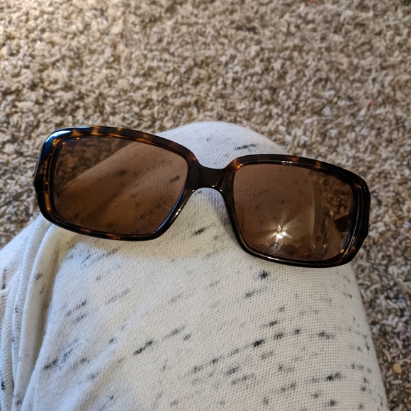 Michael Kors Sunglasses - Picture 3 of 9